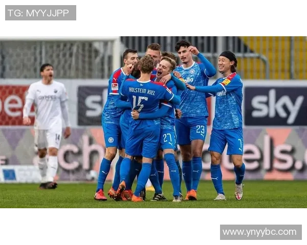 德乙焦点战圣保利迎战汉堡两队争夺季后赛资格的关键对决