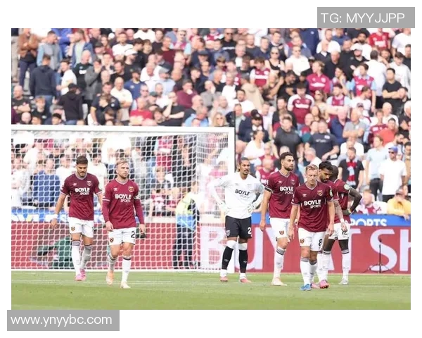 英超焦点战谢菲尔德联主场迎战曼联双方争夺三分精彩对决即将上演